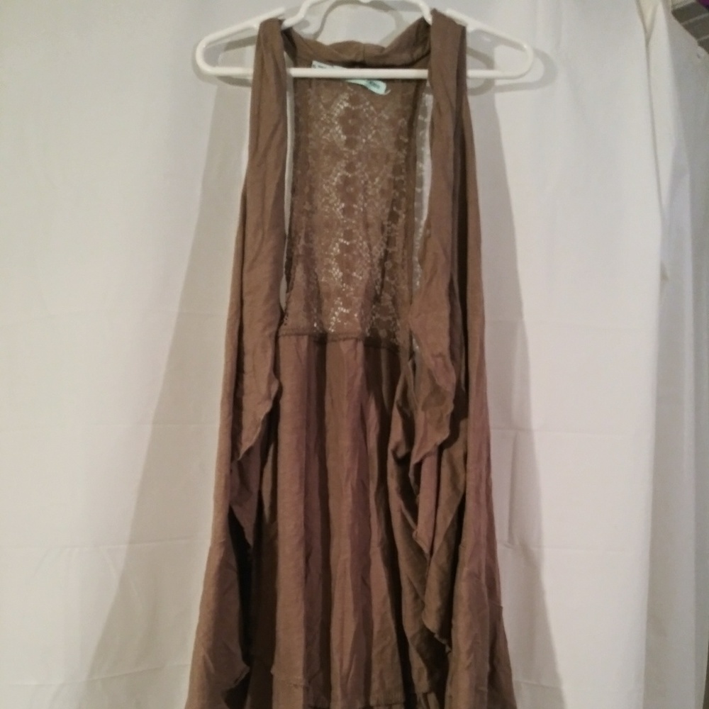 Maurices Ruffle Cover